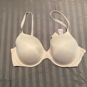 Pink Wear Everywhere t-shirt Bra